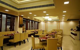 Dhruv Elite And Banquets